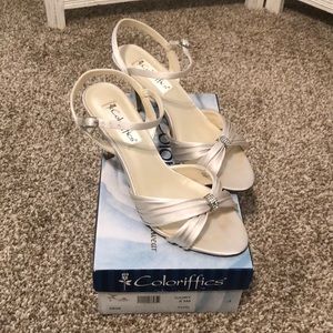 Coloriffics Ivory Kitten Heel